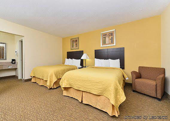 Executive Inn Tullahoma Exterior photo